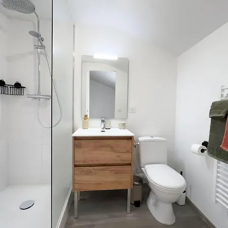 Petite Maison Plein Centre Ferienhaus